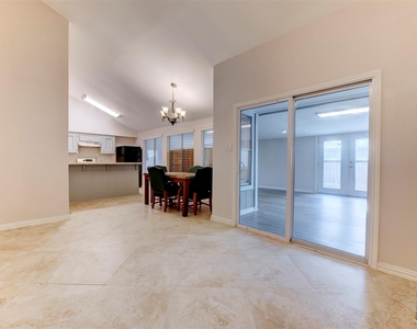 10703 Highland Woods Drive - Photo Thumbnail 18