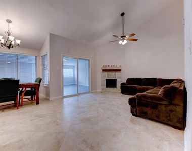 10703 Highland Woods Drive - Photo Thumbnail 13