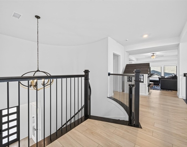 9623 Lakeside Arbor Way - Photo Thumbnail 23