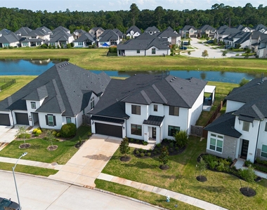 9623 Lakeside Arbor Way - Photo Thumbnail 38