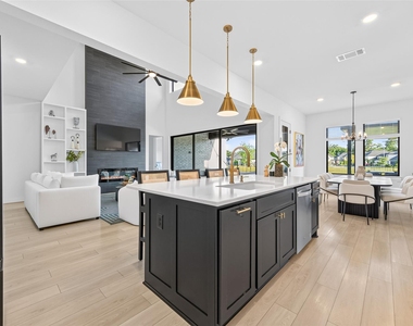 9623 Lakeside Arbor Way - Photo Thumbnail 13