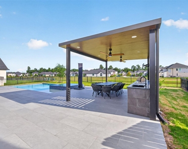 9623 Lakeside Arbor Way - Photo Thumbnail 34
