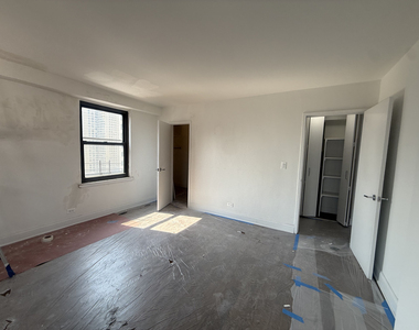240 East 82nd Street - Photo Thumbnail 10