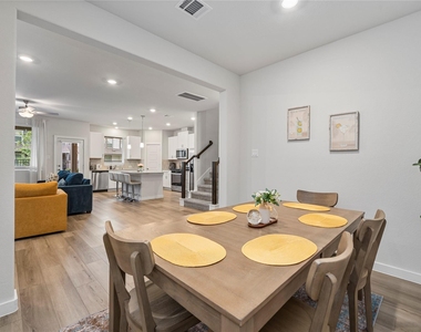 14742 Silent Gulf Avenue - Photo Thumbnail 8