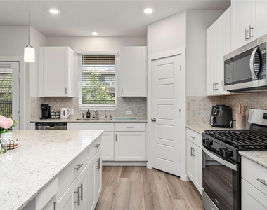 14742 Silent Gulf Avenue - Photo Thumbnail 14