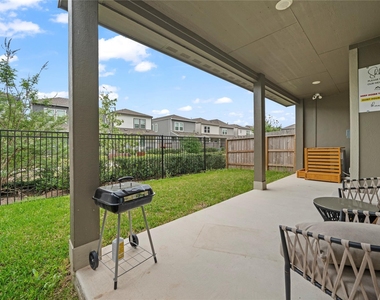 14742 Silent Gulf Avenue - Photo Thumbnail 39