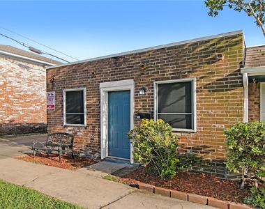 211 W F Street - Photo Thumbnail 11