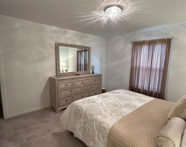 14732 S Ascot Bend Circle - Photo Thumbnail 19