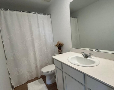 14732 S Ascot Bend Circle - Photo Thumbnail 14