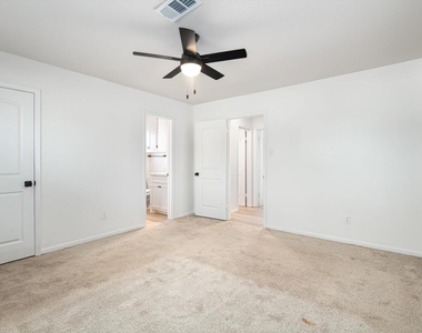 416 Southern Oaks Drive - Photo Thumbnail 10