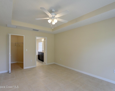 743 Breakwater Terrace - Photo Thumbnail 20