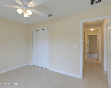 743 Breakwater Terrace - Photo Thumbnail 27