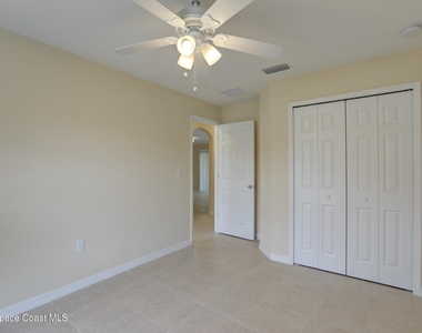 743 Breakwater Terrace - Photo Thumbnail 28