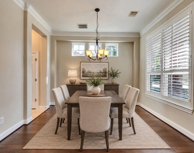 5342 Tyler Park Lane - Photo Thumbnail 10