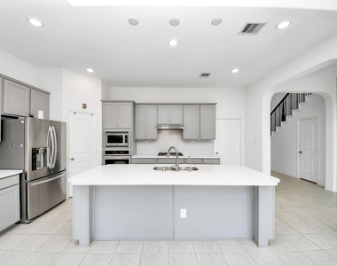 2210 Captain Davis Drive - Photo Thumbnail 7