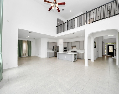 2210 Captain Davis Drive - Photo Thumbnail 3