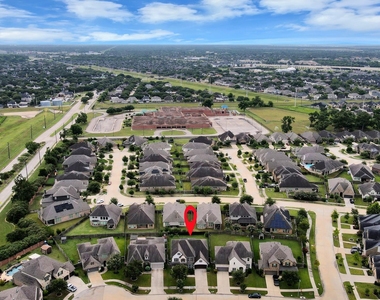 2210 Captain Davis Drive - Photo Thumbnail 31