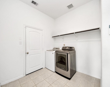 2210 Captain Davis Drive - Photo Thumbnail 26