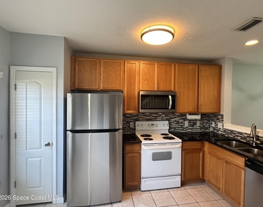 1306 Hampton Park Lane - Photo Thumbnail 1
