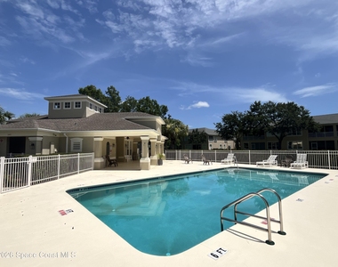 1306 Hampton Park Lane - Photo Thumbnail 12