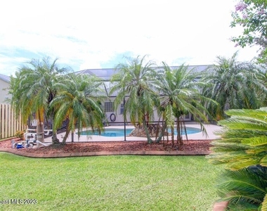 1648 Kestrel Court - Photo Thumbnail 32
