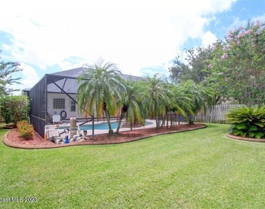 1648 Kestrel Court - Photo Thumbnail 31