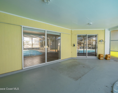 401 Milford Point Drive - Photo Thumbnail 26