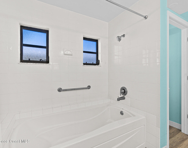 401 Milford Point Drive - Photo Thumbnail 21