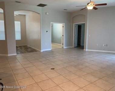 1901 Thesy Drive - Photo Thumbnail 12