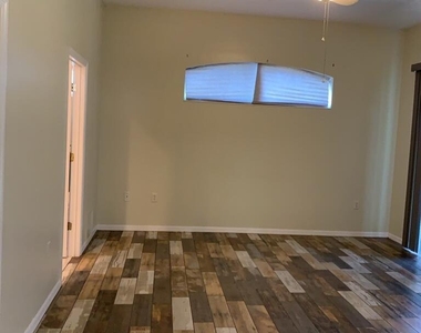 1901 Thesy Drive - Photo Thumbnail 15