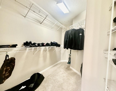 2817 Mondavi Drive - Photo Thumbnail 16