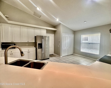 2817 Mondavi Drive - Photo Thumbnail 7