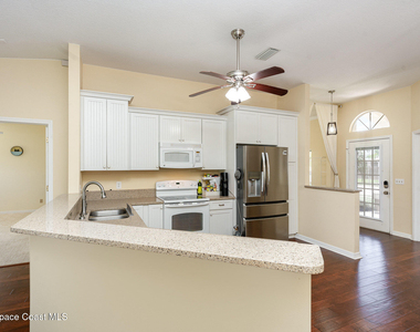 3623 Egret Drive - Photo Thumbnail 3