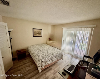 140 Aquarius Way - Photo Thumbnail 13