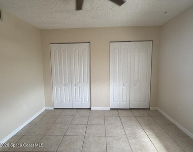 837 Hickory Street - Photo Thumbnail 10