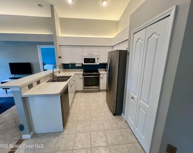 27 North Court - Photo Thumbnail 10