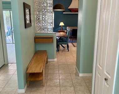 27 North Court - Photo Thumbnail 2