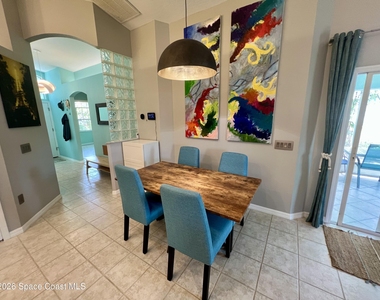27 North Court - Photo Thumbnail 7