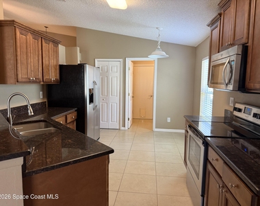 4461 Manchester Drive - Photo Thumbnail 24