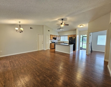 6527 Pleasant Avenue - Photo Thumbnail 4