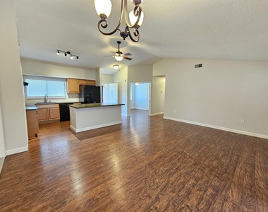6527 Pleasant Avenue - Photo Thumbnail 5