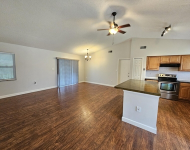 6527 Pleasant Avenue - Photo Thumbnail 3