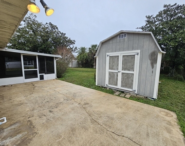 6527 Pleasant Avenue - Photo Thumbnail 18