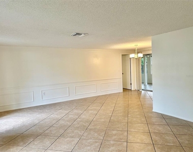 12217 Buttonwood Row - Photo Thumbnail 3