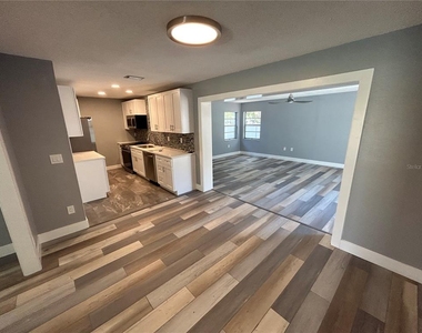 5708 27 Th Avenue S - Photo Thumbnail 3
