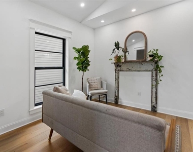 3501 W Tacon Street - Photo Thumbnail 32