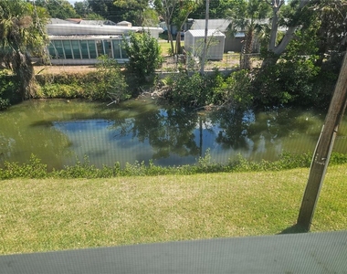 4565 Duhme Road - Photo Thumbnail 8