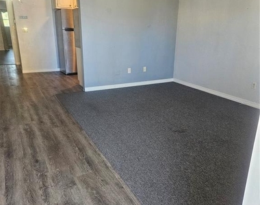 4565 Duhme Road - Photo Thumbnail 2