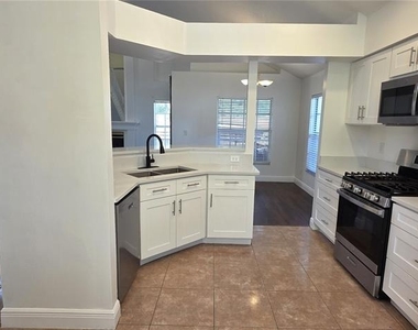 1506 Scotch Pine Drive - Photo Thumbnail 17