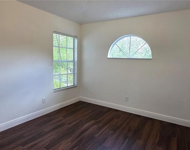 1506 Scotch Pine Drive - Photo Thumbnail 30